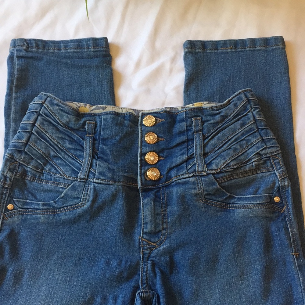 I & M high waisted capris